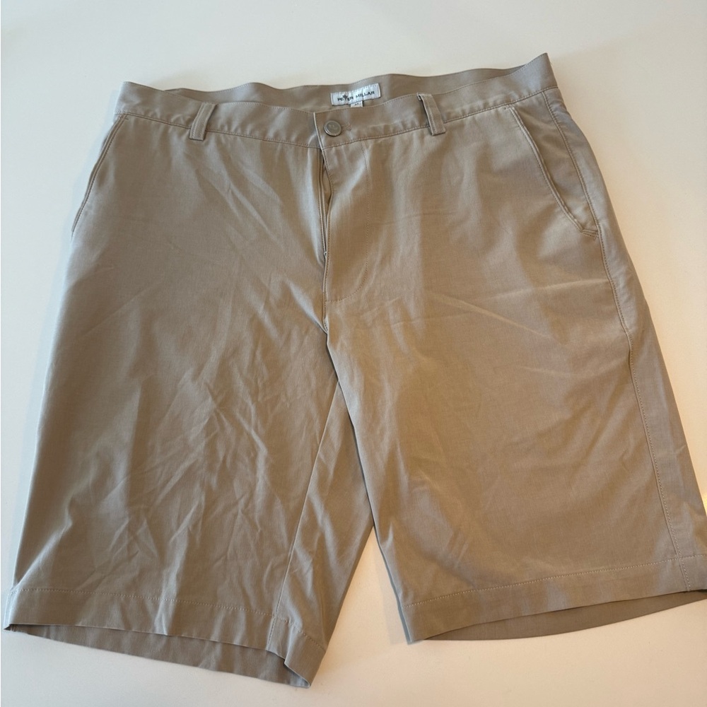 Peter Millar Men’s Shackleford Performance Shorts (33 Waist)